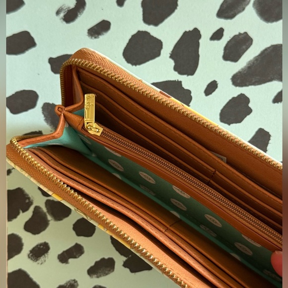 Loungefly Pokemon Pikachu Leaves Wallet - Picture 13 of 14